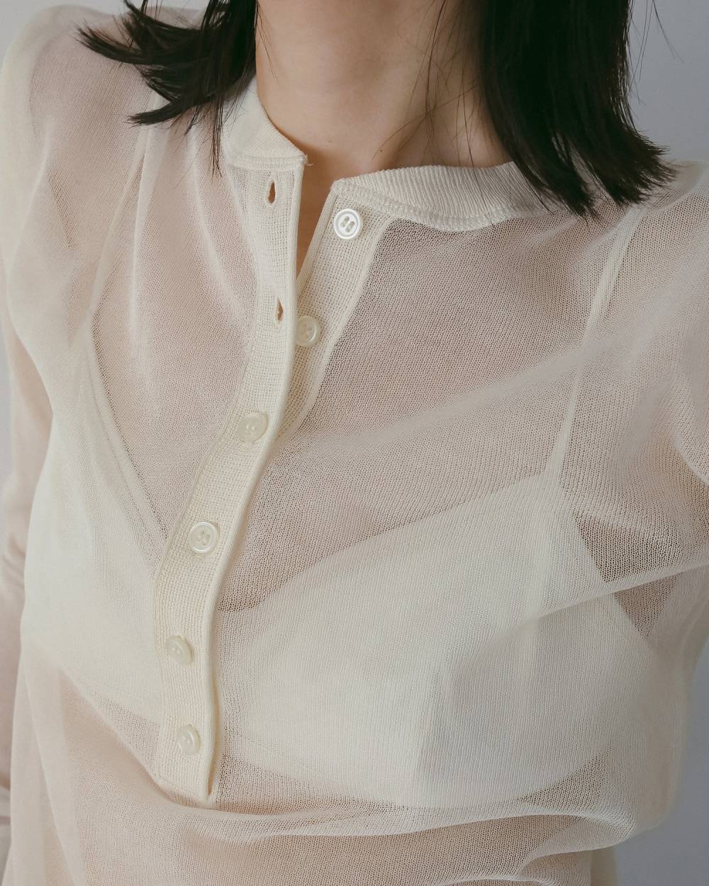 Sheer Henley Knit Sheer Henley Knit,シアー ヘンリー ニット,62610514,トップス,ニット,シアー,透け感,ニットトップス,ànuke,アンヌーク,lifes,ライフズ,26ss