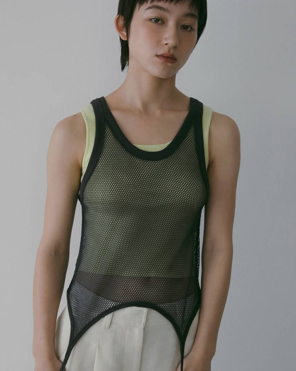 Short Knit Tanktop Short Knit Tanktop,ショート ニット タンクトップ,62610524,トップス,ニットタンクトップ,タンク,タンクトップ,ノースリーブ,ショート丈,ànuke,アンヌーク,lifes,ライフズ,26ss