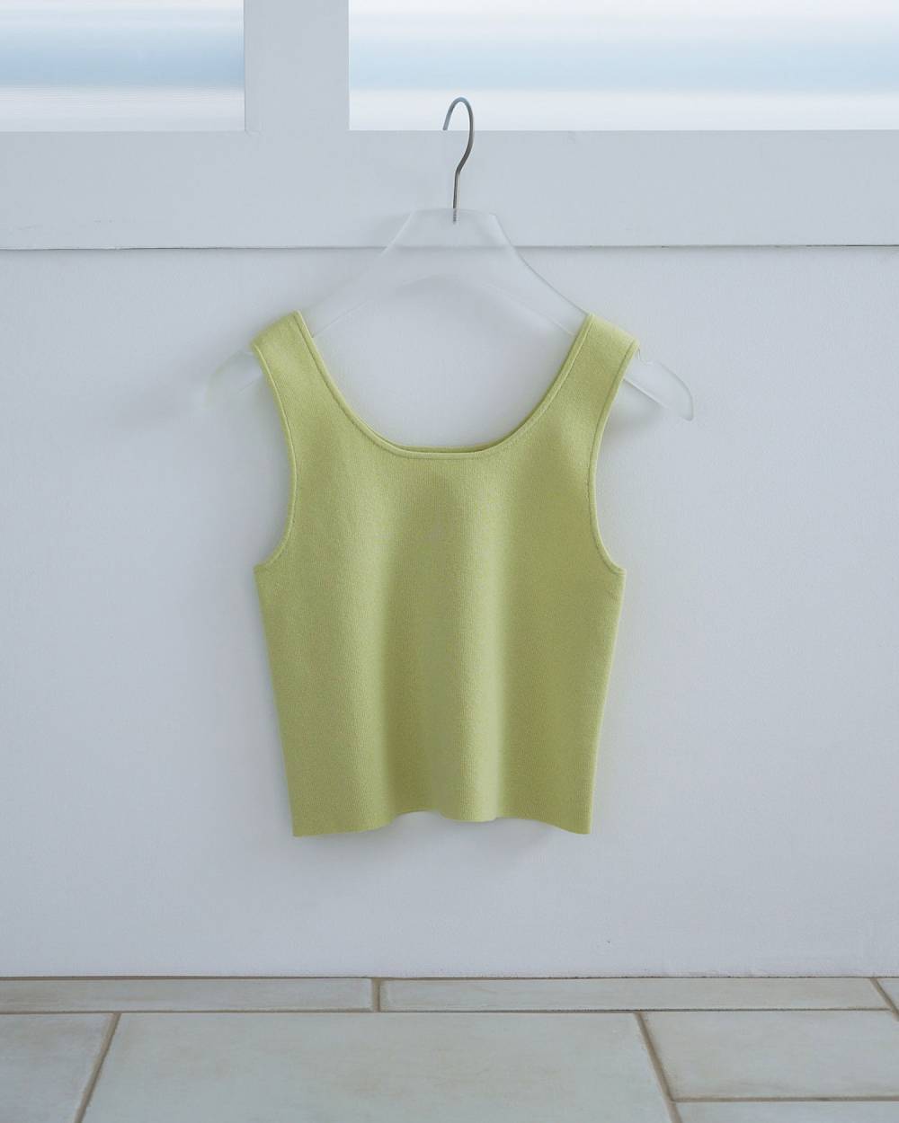 Short Knit Tanktop Short Knit Tanktop,ショート ニット タンクトップ,62610524,トップス,ニットタンクトップ,タンク,タンクトップ,ノースリーブ,ショート丈,ànuke,アンヌーク,lifes,ライフズ,26ss