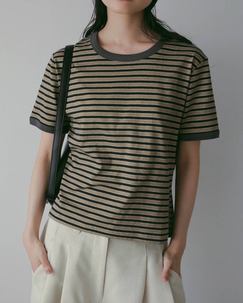 Multi Border T-Shirts Multi Border T-Shirts,マルチ ボーダー Tシャツ,62610601,トップス,Tシャツ,半袖,ボーダー,柄,コットン素材,コンパクト,ànuke,アンヌーク,lifes,ライフズ,26ss