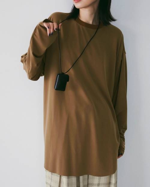 アンヌーク　刺繍長袖Tシャツ　ブラウン　完売 ànuke online store（アンヌーク） / Logo Long T-ShirtsLogo Long T