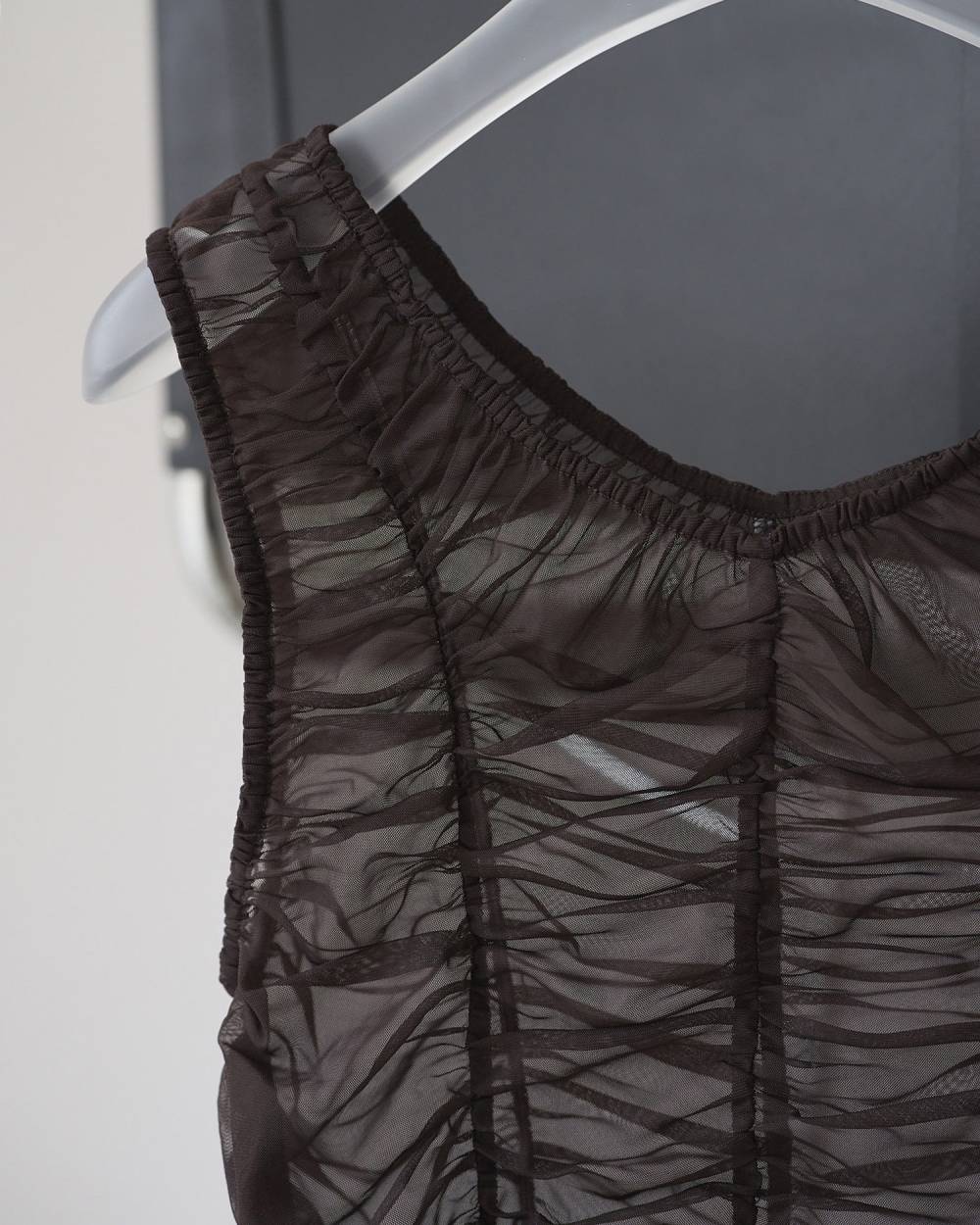 Tulle Gather Tanktop Tulle Gather Tanktop,チュール ギャザー タンクトップ,62610626,トップス,タンクトップ,タンク,ノースリーブ,ノースリ,チュール素材,ànuke,アンヌーク,lifes,ライフズ,26ss