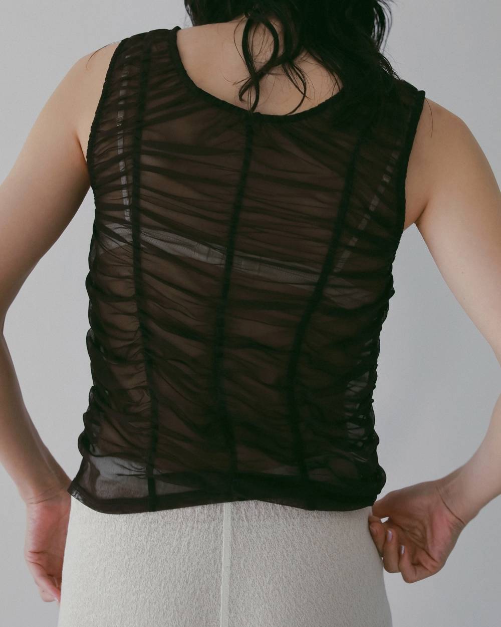 Tulle Gather Tanktop Tulle Gather Tanktop,チュール ギャザー タンクトップ,62610626,トップス,タンクトップ,タンク,ノースリーブ,ノースリ,チュール素材,ànuke,アンヌーク,lifes,ライフズ,26ss