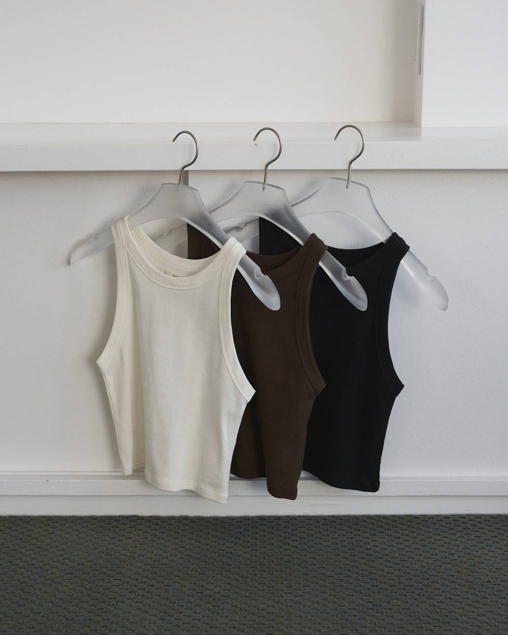 Americansleeve Short Tanktop Americansleeve Short Tanktop,アメリカンスリーブ ショート タンクトップ,62610632,トップス,タンクトップ,タンク,ノースリーブ,ショートタンク,ànuke,アンヌーク,lifes,ライフズ,26ss