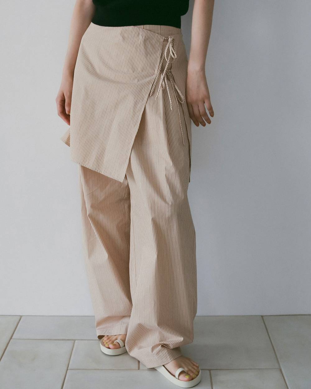 Stripe Layered Pants Stripe Layered Pants,ストライプ レイヤード パンツ,62610701,ボトム,パンツ,レイヤード,ストライプ柄,イージーパンツ,ラップスカート,ànuke,アンヌーク,lifes,ライフズ,26ss