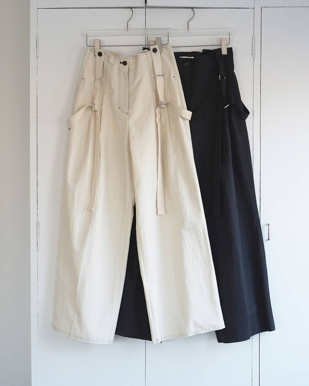 Suspenders Wide Pants Suspenders Wide Pants,サスペンダーズ ワイド パンツ,62610704,ボトム,パンツ,ワイドパンツ,オーバーオール,つなぎ,サスペンダー,ànuke,アンヌーク,lifes,ライフズ,26ss