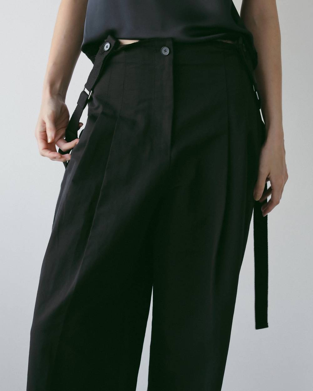 Suspenders Wide Pants Suspenders Wide Pants,サスペンダーズ ワイド パンツ,62610704,ボトム,パンツ,ワイドパンツ,オーバーオール,つなぎ,サスペンダー,ànuke,アンヌーク,lifes,ライフズ,26ss