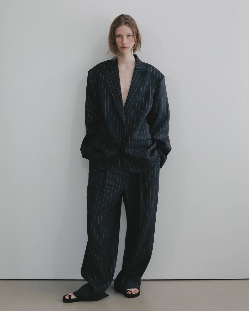 Linen Tuck Pants Linen Tuck Pants,リネン タック パンツ,62610706,ボトム,パンツ,リネン素材,ワイド,ワイドパンツ,ànuke,アンヌーク,lifes,ライフズ,26ss