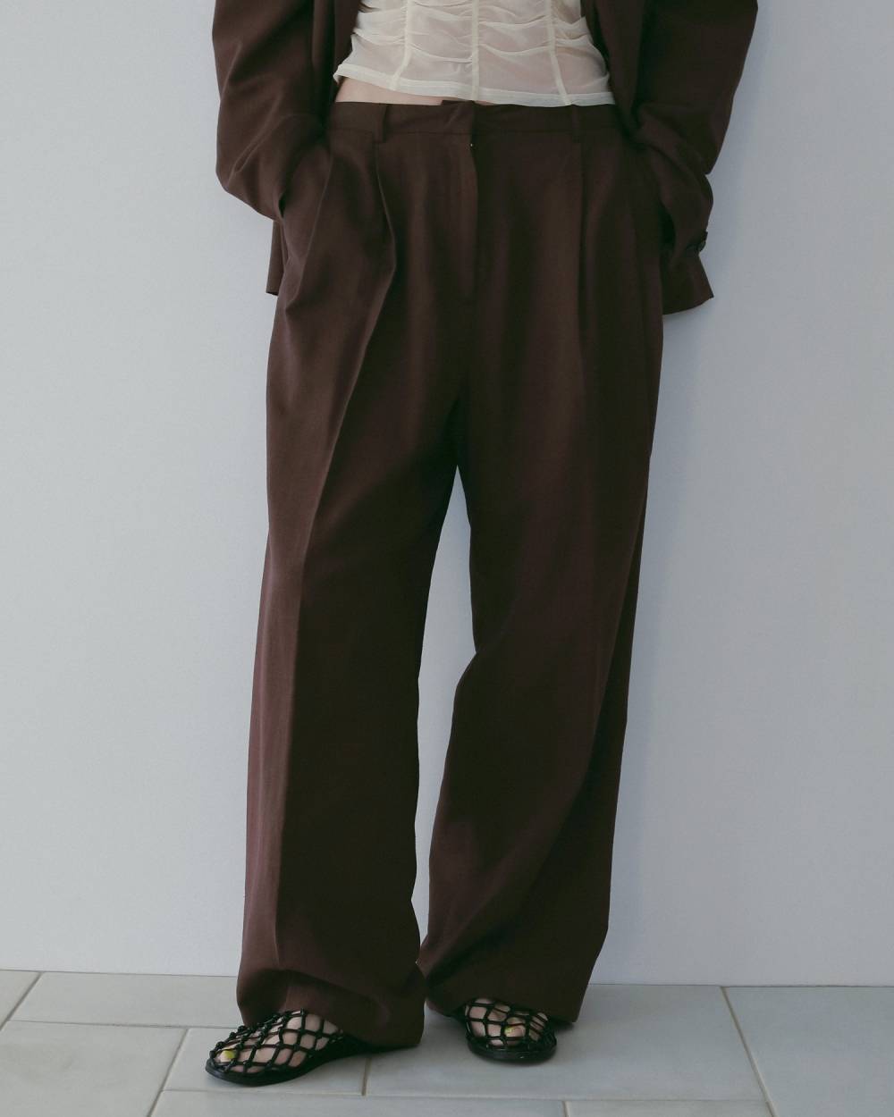 Linen Tuck Pants Linen Tuck Pants,リネン タック パンツ,62610706,ボトム,パンツ,リネン素材,ワイド,ワイドパンツ,ànuke,アンヌーク,lifes,ライフズ,26ss