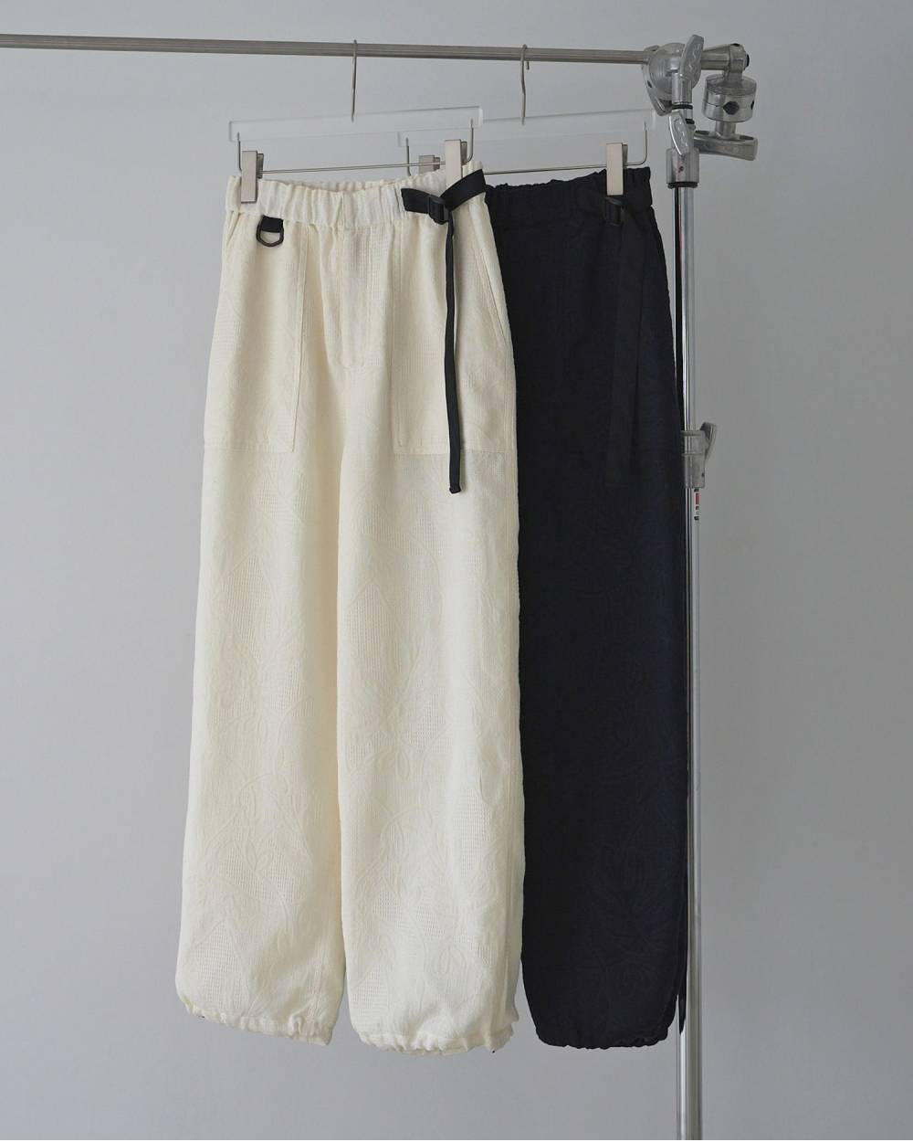 Jacquard Drawstring Pants Jacquard Drawstring Pants,ジャガード ドロストリング パンツ,62610707,ボトム,パンツ,ラフパンツ,ジャカード素材,ànuke,アンヌーク,lifes,ライフズ,26ss