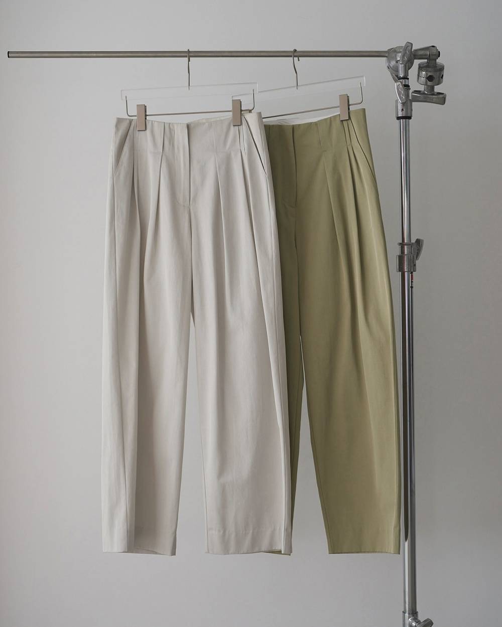 Twill Loose Pants Twill Loose Pants,ツイル ルーズ パンツ,62610708,ボトム,パンツ,ツイル素材,ワイドサイズ,ワイドパンツ,ànuke,アンヌーク,lifes,ライフズ,26ss