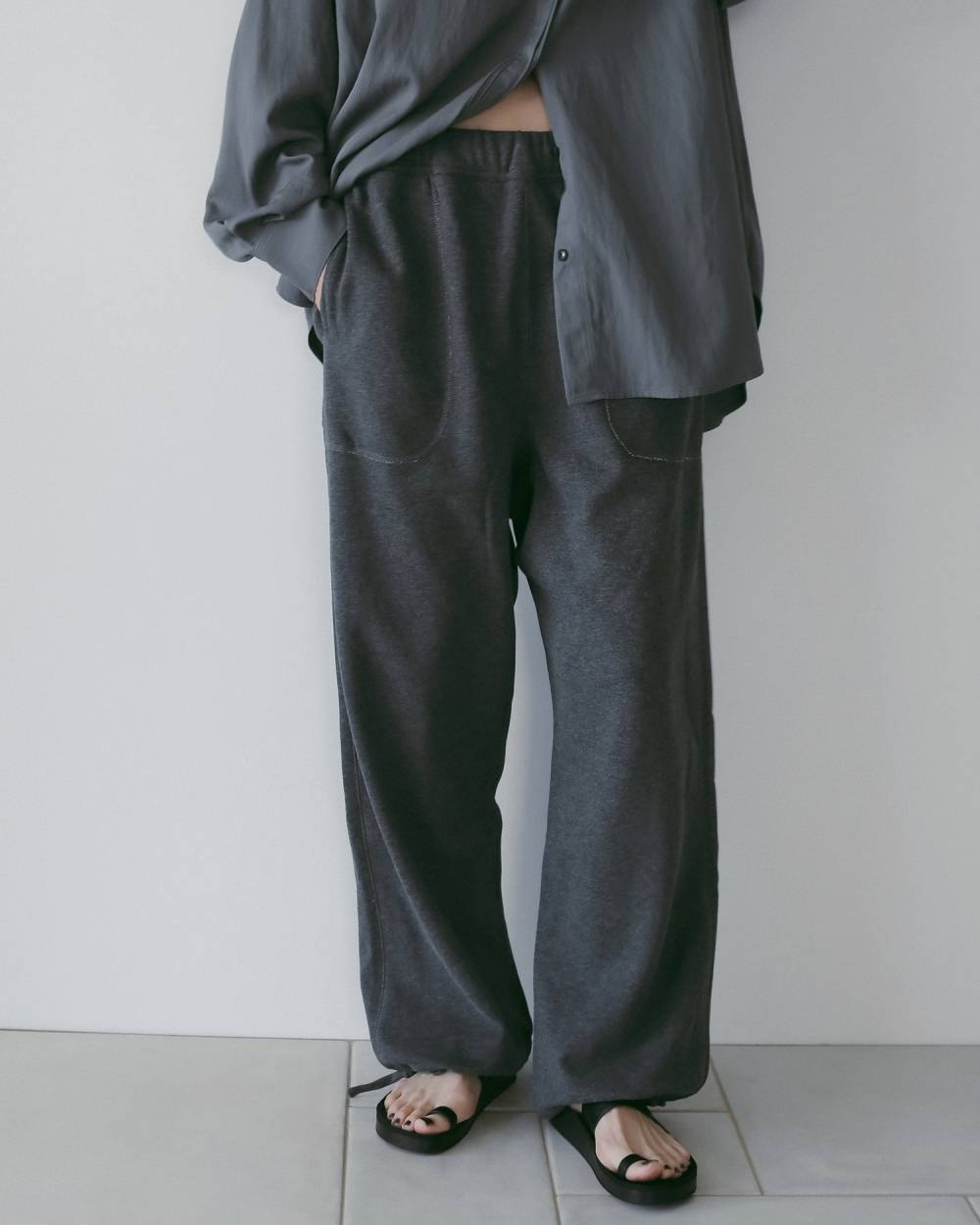 Stitch Sweat Pants Stitch Sweat Pants,ステッチ スウェット パンツ,62610715,パンツ,ボトム,スウェット,スウェットパンツ,裏起毛,ànuke,アンヌーク,lifes,ライフズ,26ss