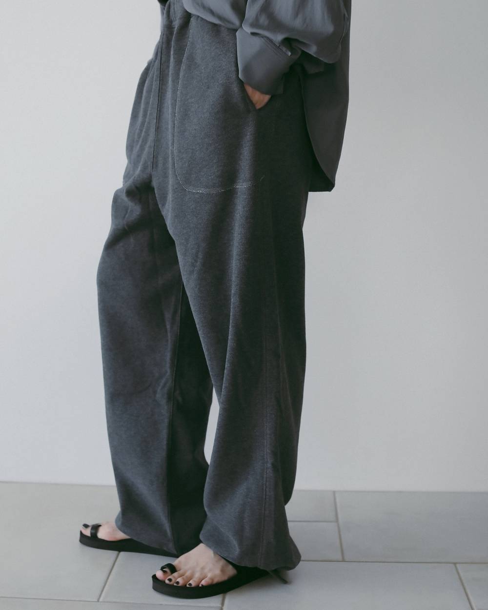 Stitch Sweat Pants Stitch Sweat Pants,ステッチ スウェット パンツ,62610715,パンツ,ボトム,スウェット,スウェットパンツ,裏起毛,ànuke,アンヌーク,lifes,ライフズ,26ss