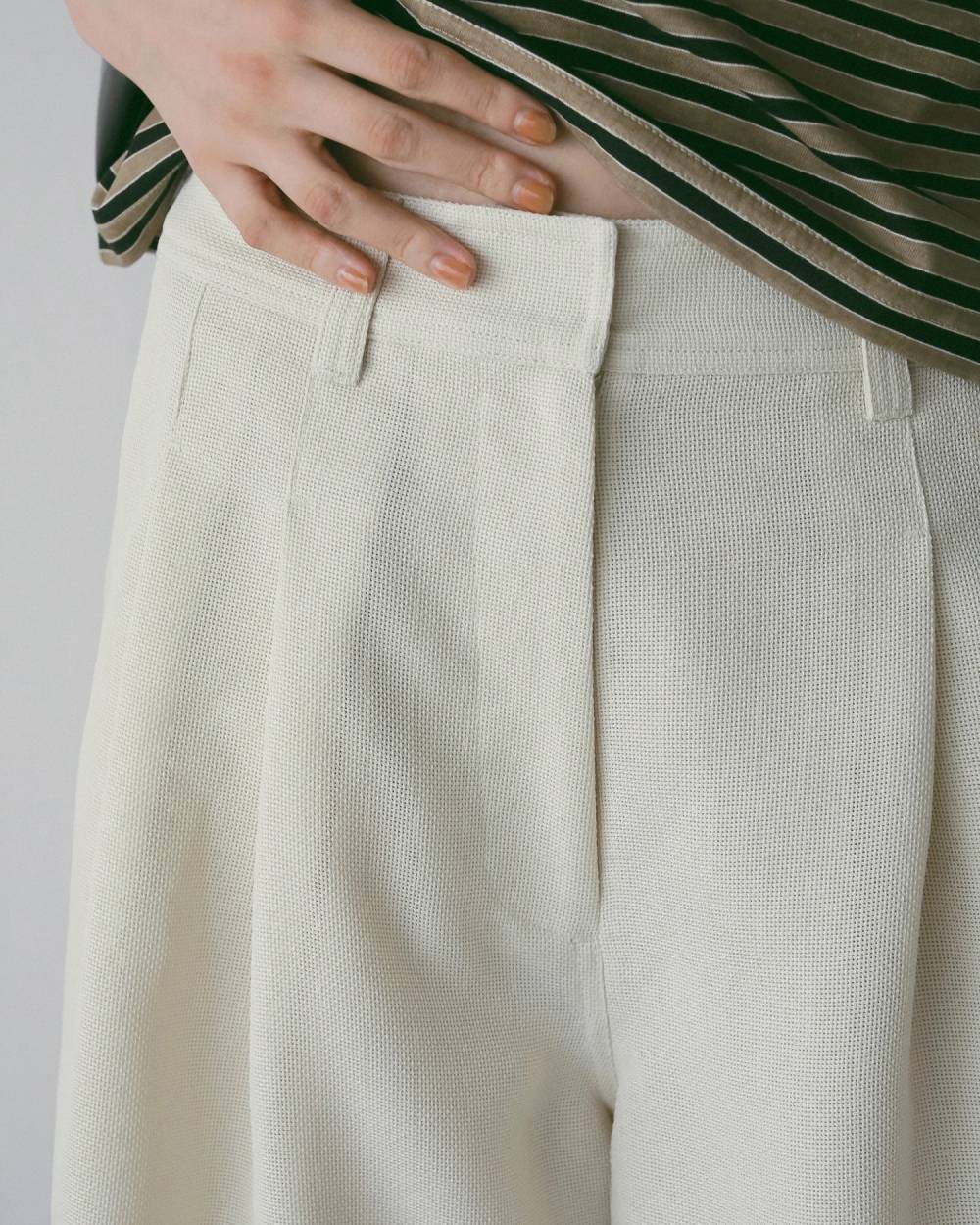 Tuck Half Pants Tuck Half Pants,タック ハーフ パンツ,62610716,ボトム,パンツ,ハーフパンツ,ànuke,アンヌーク,lifes,ライフズ,26ss