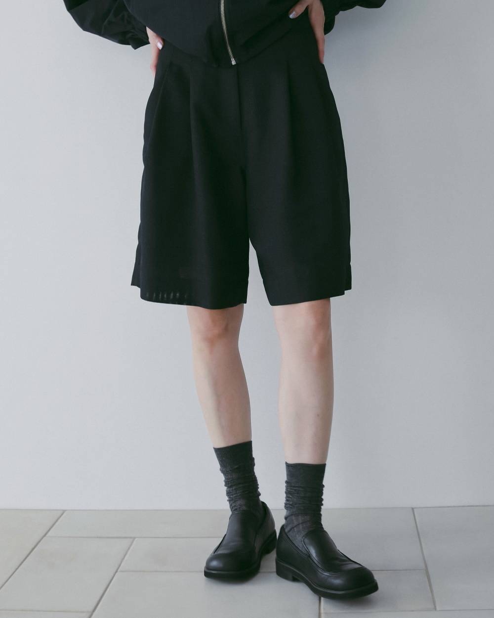 Tuck Half Pants Tuck Half Pants,タック ハーフ パンツ,62610716,ボトム,パンツ,ハーフパンツ,ànuke,アンヌーク,lifes,ライフズ,26ss