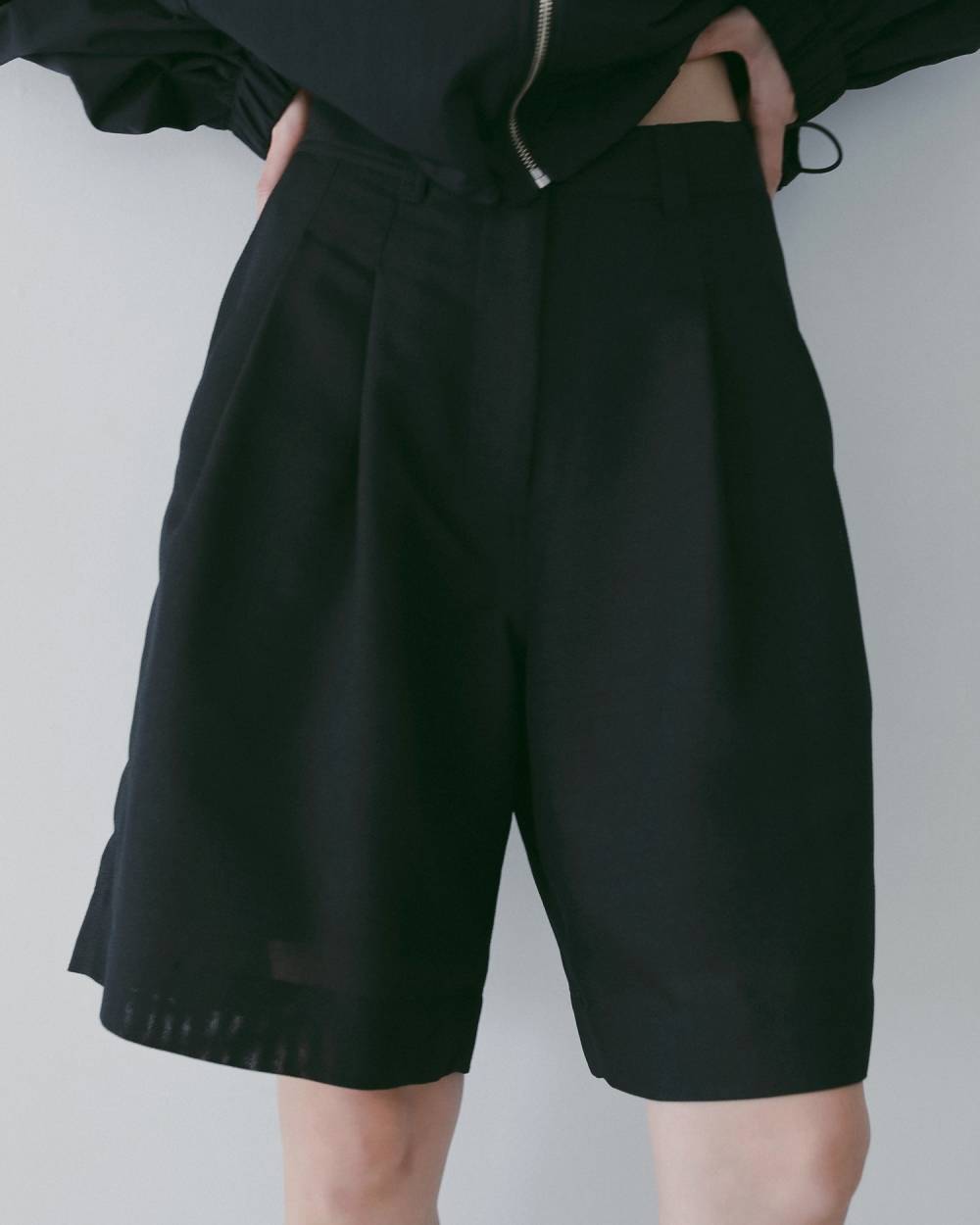 Tuck Half Pants Tuck Half Pants,タック ハーフ パンツ,62610716,ボトム,パンツ,ハーフパンツ,ànuke,アンヌーク,lifes,ライフズ,26ss