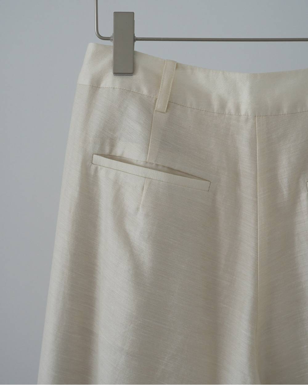 Sheer Tuck Pants Sheer Tuck Pants,シアー タック パンツ,62610717,ボトム,パンツ,タックパンツ,シアー素材,ワイドシルエット,ワイド,ànuke,アンヌーク,lifes,ライフズ,26ss