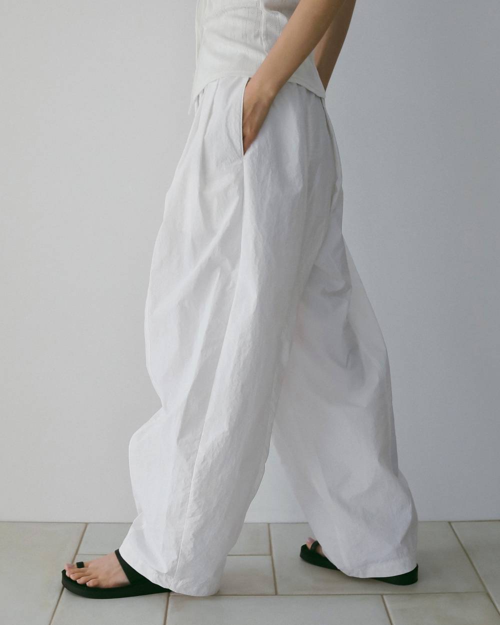 Volumetuck  Cocoon Pants Volumetuck  Cocoon Pants,ボリュームタック コクーン パンツ,62610720,ボトム,パンツ,PT,ナイロンパンツ,ànuke,アンヌーク,lifes,ライフズ,26ss