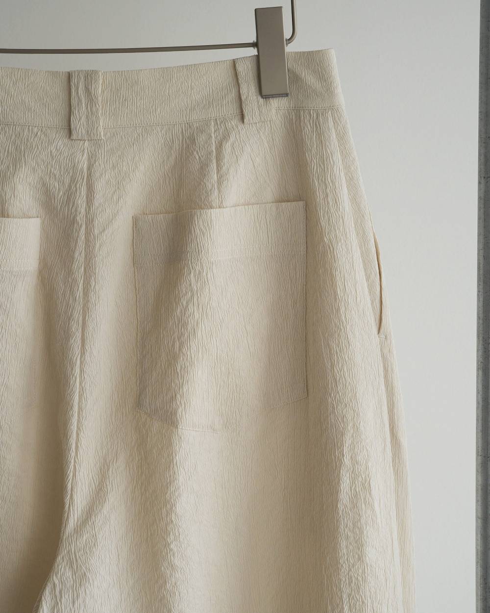 Sucker Tuck Pants Sucker Tuck Pants,サッカー タック パンツ,62610721,ボトム,パンツ,タックパンツ,ànuke,アンヌーク,lifes,ライフズ,26ss