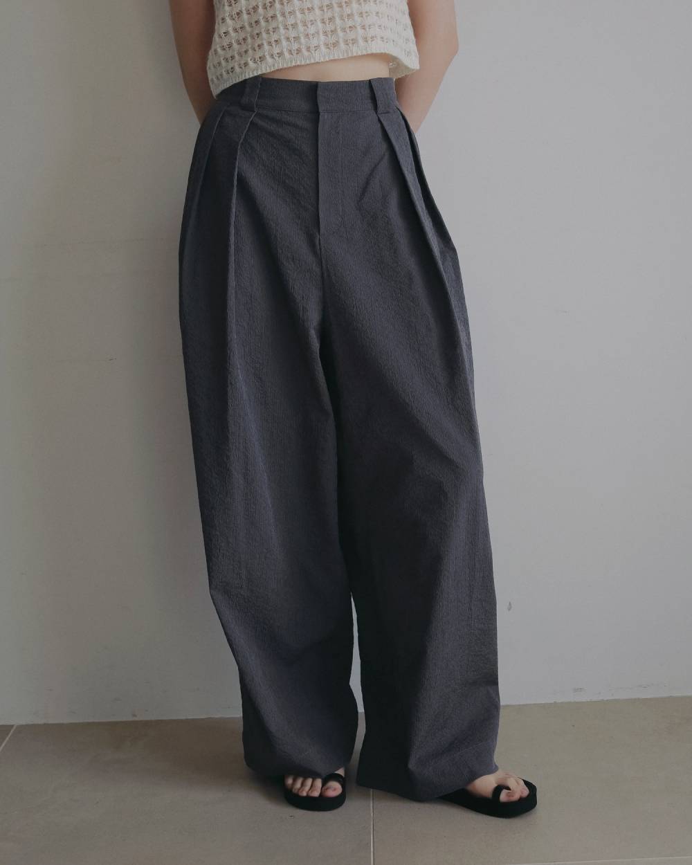 Sucker Tuck Pants Sucker Tuck Pants,サッカー タック パンツ,62610721,ボトム,パンツ,タックパンツ,ànuke,アンヌーク,lifes,ライフズ,26ss