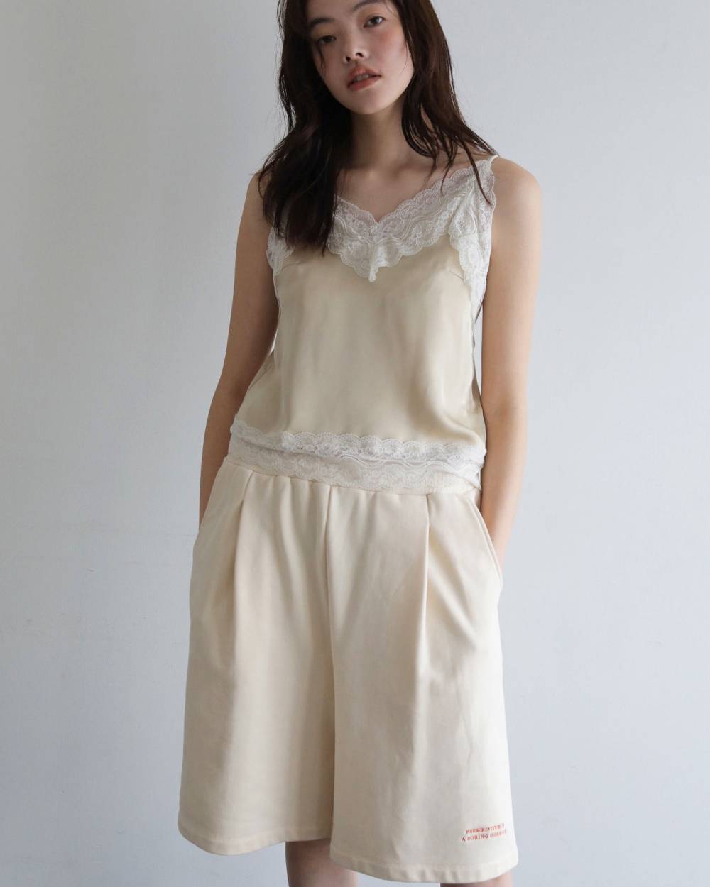 Embroidery Half Pants Embroidery Half Pants,エンブロイダリー ハーフ パンツ,62610723,ボトム,パンツ,ハーフパンツ,裏毛,刺繍,ànuke,アンヌーク,lifes,ライフズ,26ss