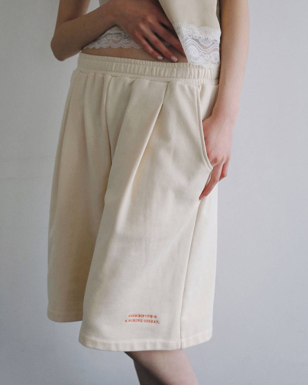 Embroidery Half Pants Embroidery Half Pants,エンブロイダリー ハーフ パンツ,62610723,ボトム,パンツ,ハーフパンツ,裏毛,刺繍,ànuke,アンヌーク,lifes,ライフズ,26ss