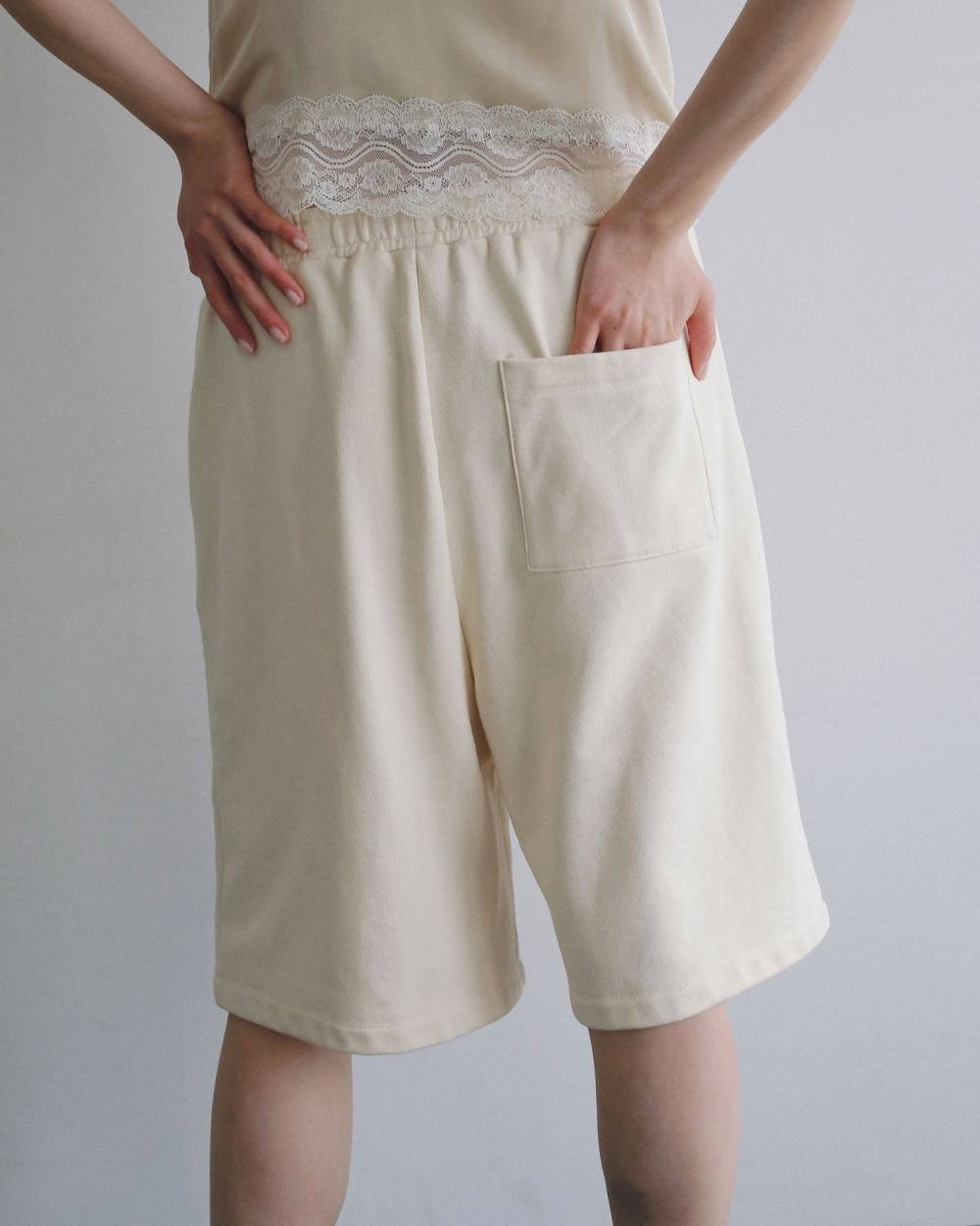 Embroidery Half Pants Embroidery Half Pants,エンブロイダリー ハーフ パンツ,62610723,ボトム,パンツ,ハーフパンツ,裏毛,刺繍,ànuke,アンヌーク,lifes,ライフズ,26ss