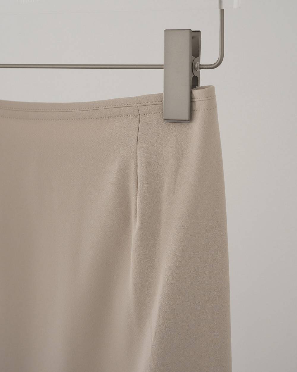 Georgette Pencil Skirt Georgette Pencil Skirt,ジョーゼット ペンシル スカート,62610801,スカート,ペンシルスカート,ボトム,ジョーゼット素材,ànuke,アンヌーク,lifes,ライフズ,26ss