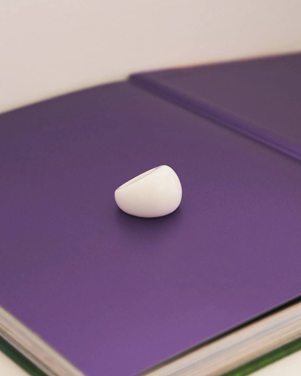 Volume Acrylic Ring Volume Acrylic Ring,ボリューム アクリル リング,62610903,リング,指輪,アクセサリー,アクセ,大ぶり,アクリルリング,ànuke,アンヌーク,lifes,ライフズ,26ss