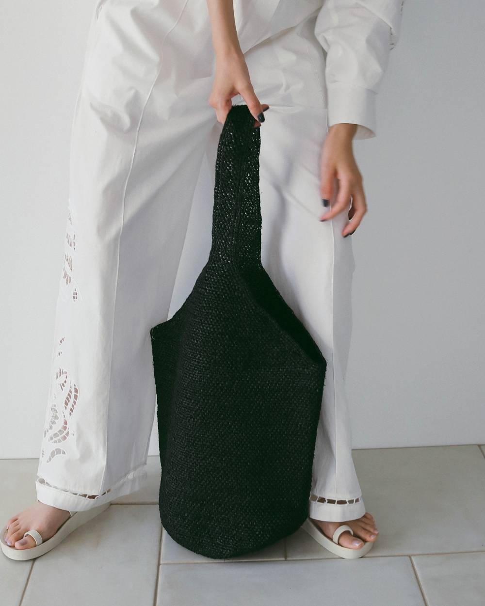 Raffia Tote Bag Raffia Tote Bag,ラフィア トート バック,62611003,バック,トート,トートバック,ワンショルダー,小物,ànuke,アンヌーク,lifes,ライフズ,26ss