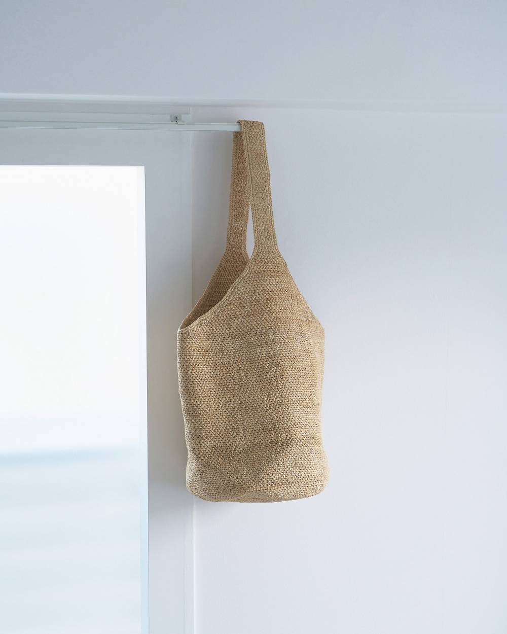 Raffia Tote Bag Raffia Tote Bag,ラフィア トート バック,62611003,バック,トート,トートバック,ワンショルダー,小物,ànuke,アンヌーク,lifes,ライフズ,26ss