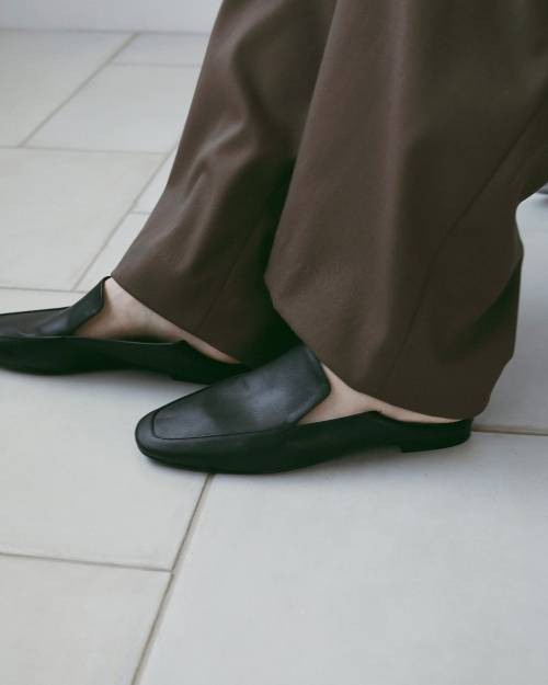 ànuke online store（アンヌーク） / Ecoleather Flat