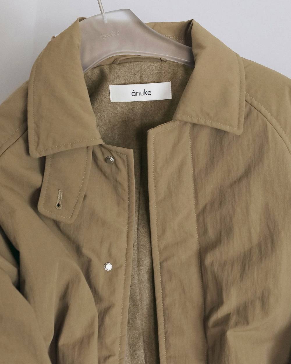 Padded Soutiencollar Coat Padded Soutiencollar Coat,パデッド ステンカラー コート,62620002,アウター,コート,ロングコート,撥水加工,ànuke,アンヌーク,lifes,ライフズ,26fall,26aw