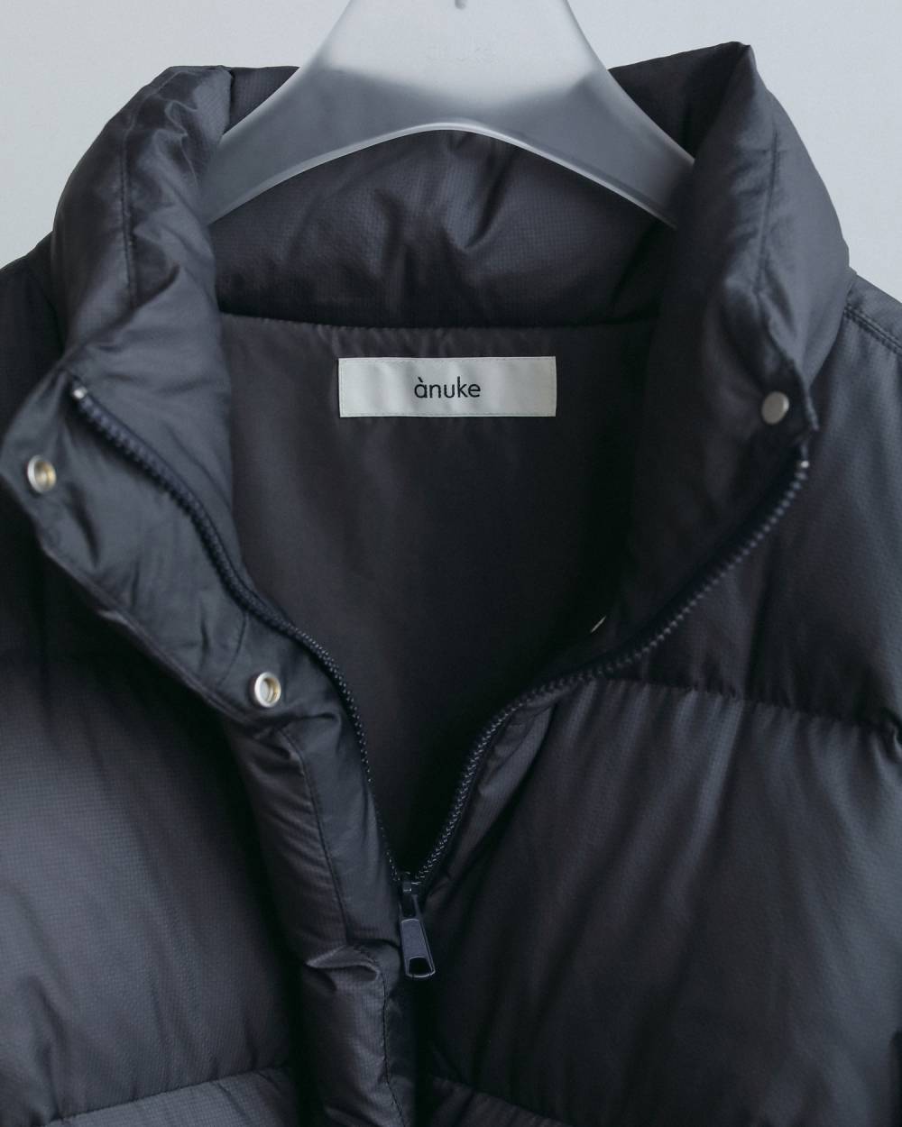 Standcollar Down Jacket Standcollar Down Jacket,スタンドカラー ダウンジャケット,62620108,アウター,ジャケット,JK,ダウンジャケット,撥水加工,ダウン,ànuke,アンヌーク,lifes,ライフズ,26fall,26aw