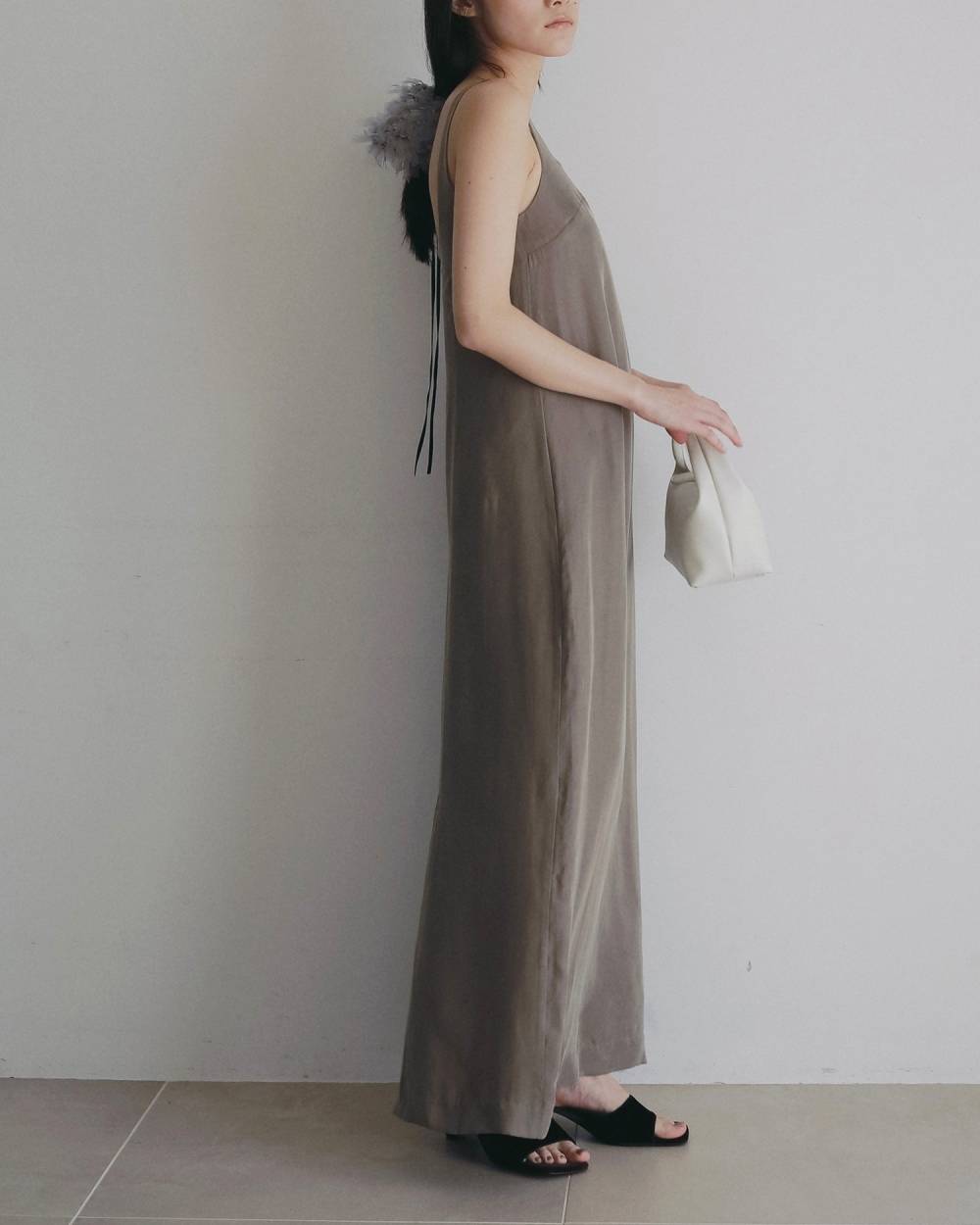 Squareneck Pencil Onepiece Squareneck Pencil Onepiece,スクエアネック ペンシル ワンピース,62620308,ワンピース,ワンピ,ロングワンピース,ànuke,アンヌーク,lifes,ライフズ,26ss,26fall,26aw