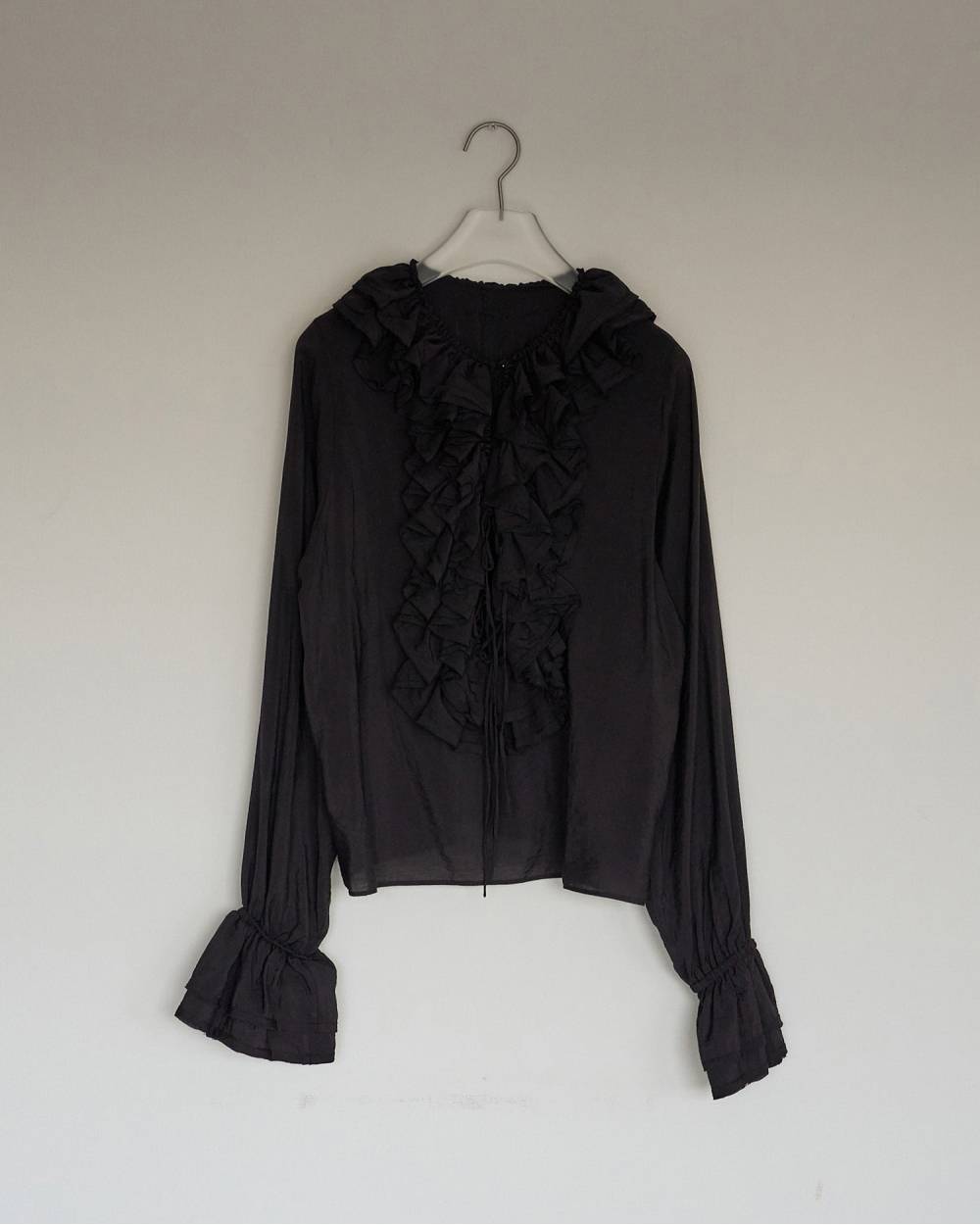 2way Frill Blouse 2way Frill Blouse,2way フリル ブラウス,62620404,トップス,シャツ,ブラウス,2way,ànuke,アンヌーク,lifes,ライフズ,26ss,26fall,26aw