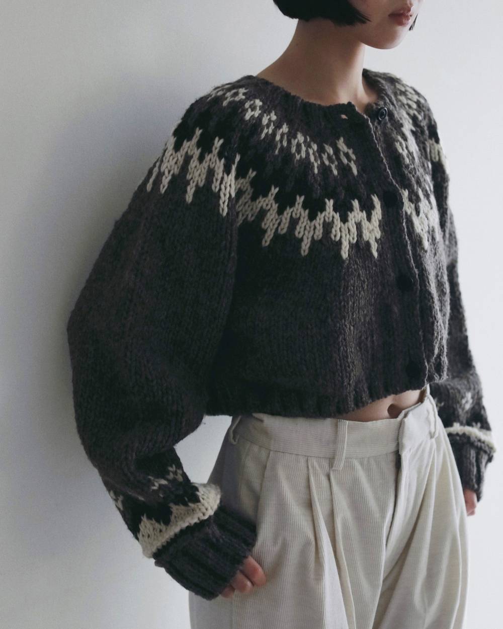 Nordic Handknit Cardigan Nordic Handknit Cardigan,ノルディック ハンドニット カーディガン,62620502,カーディガン,カーデ,トップス,ニット,ニットトップス,柄,ショート丈,ànuke,アンヌーク,lifes,ライフズ,26ss,26fall,26aw