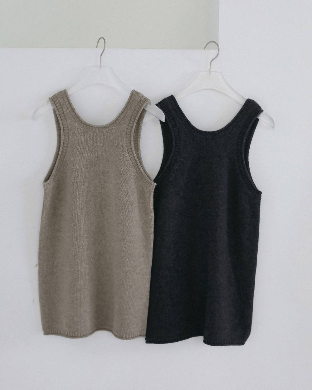Knit Long Tanktop Knit Long Tanktop,ニット ロング タンクトップ,62620507,トップス,タンクトップ,タンク,ニットタンク,ànuke,アンヌーク,lifes,ライフズ,26fall,26aw