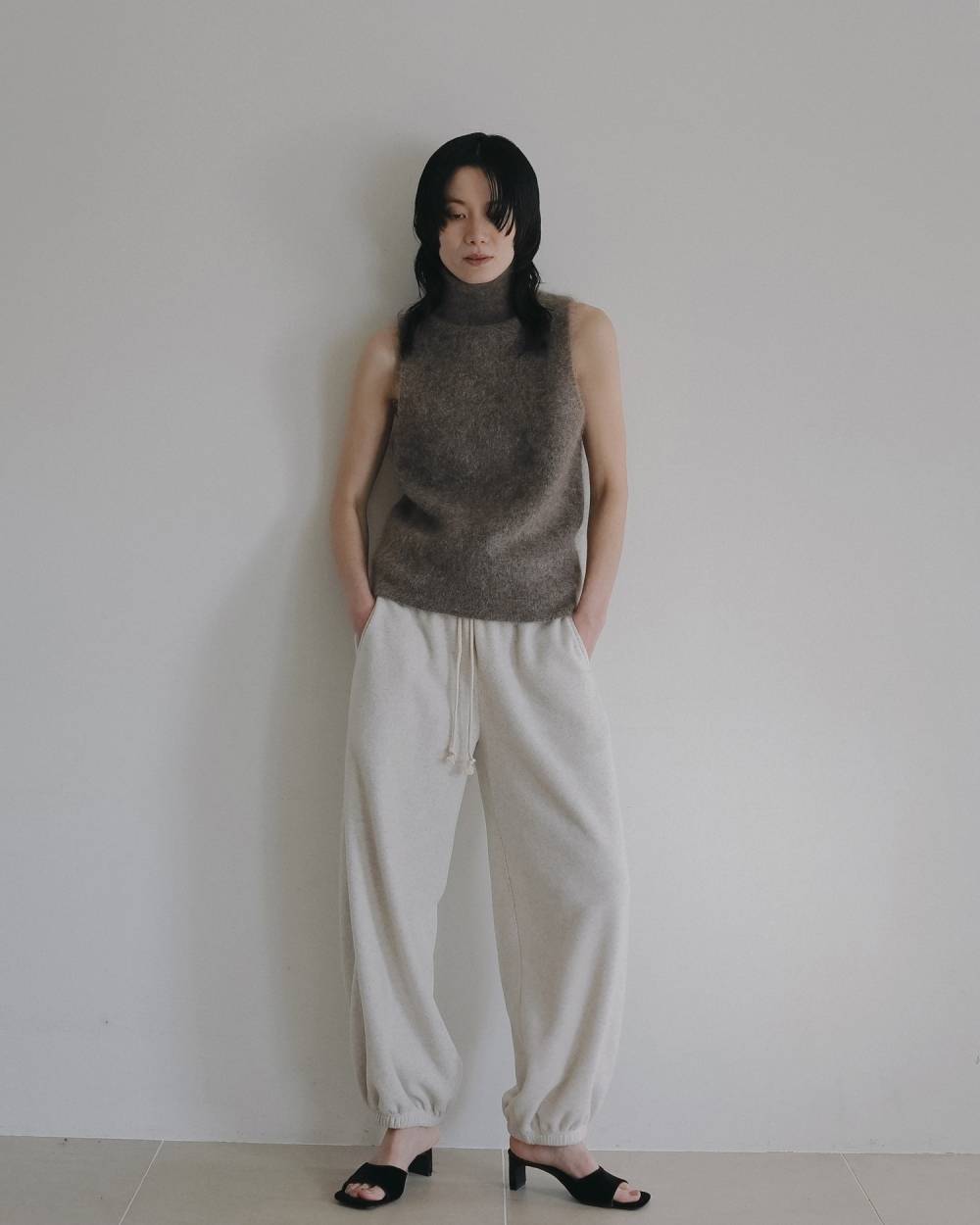 Sleeveless Mohair Knit Sleeveless Mohair Knit,スリーブレス モヘア ニット,62620520,トップス,ニット,ニットトップス,ノースリ,ノースリーブ,ハイネック,ànuke,アンヌーク,lifes,ライフズ,26ss,26fall,26aw