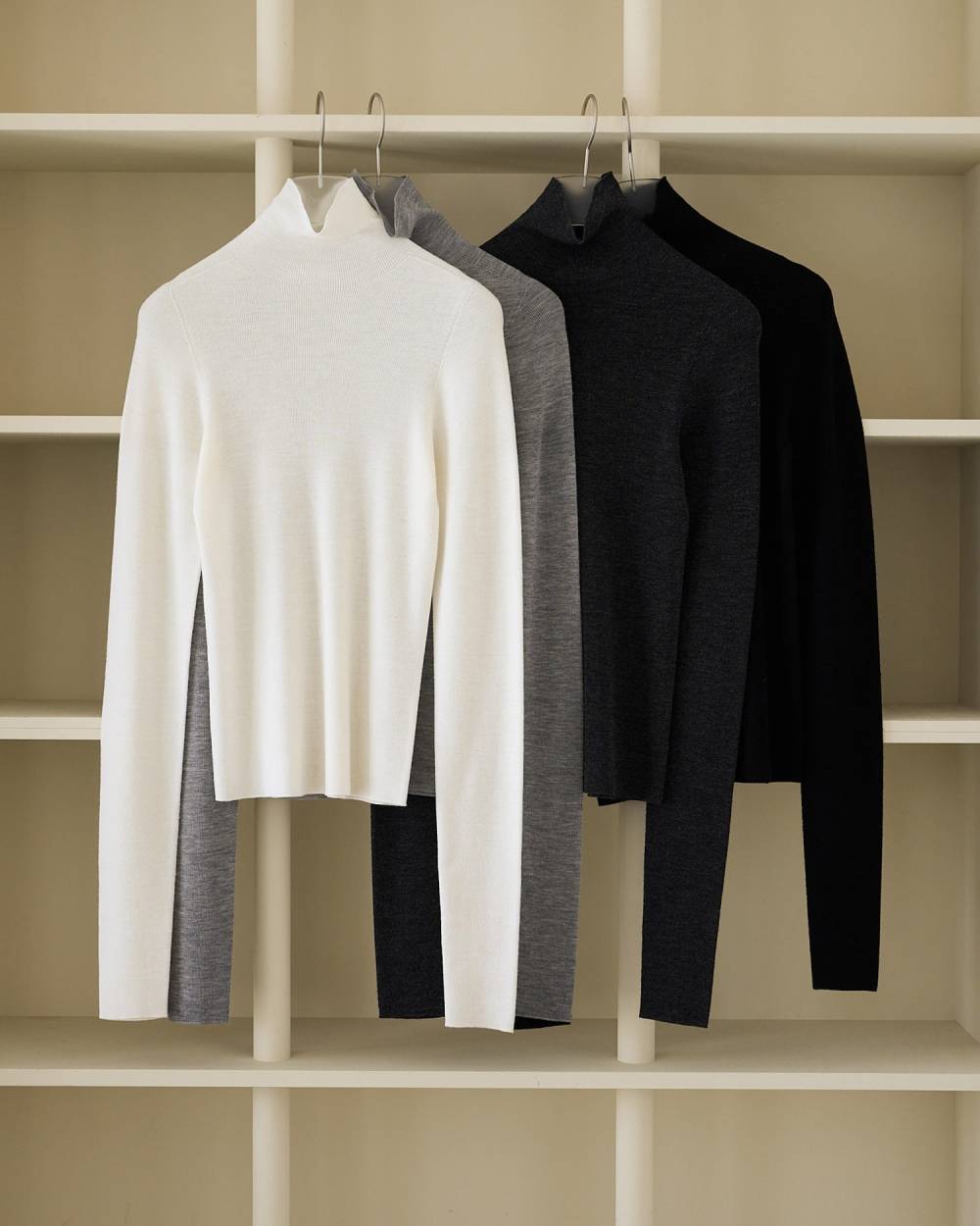 Wholegarment Wool Turtle Wholegarment Wool Turtle,ホールガーメント ウール タートル,62620524,トップス,タートル,ニットタートルトップス,ニット,ウール,ànuke,アンヌーク,lifes,ライフズ,26ss,26fall,26aw