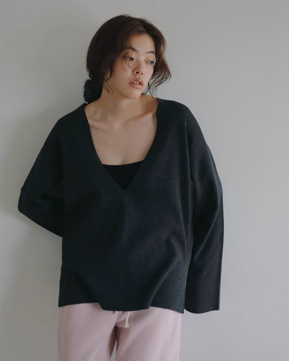 Deep Vneck Knit Deep Vneck Knit,ディープ Vネック ニット,62620525,トップス,ニット,ニットトップス,Vネック,ànuke,アンヌーク,lifes,ライフズ,26ss