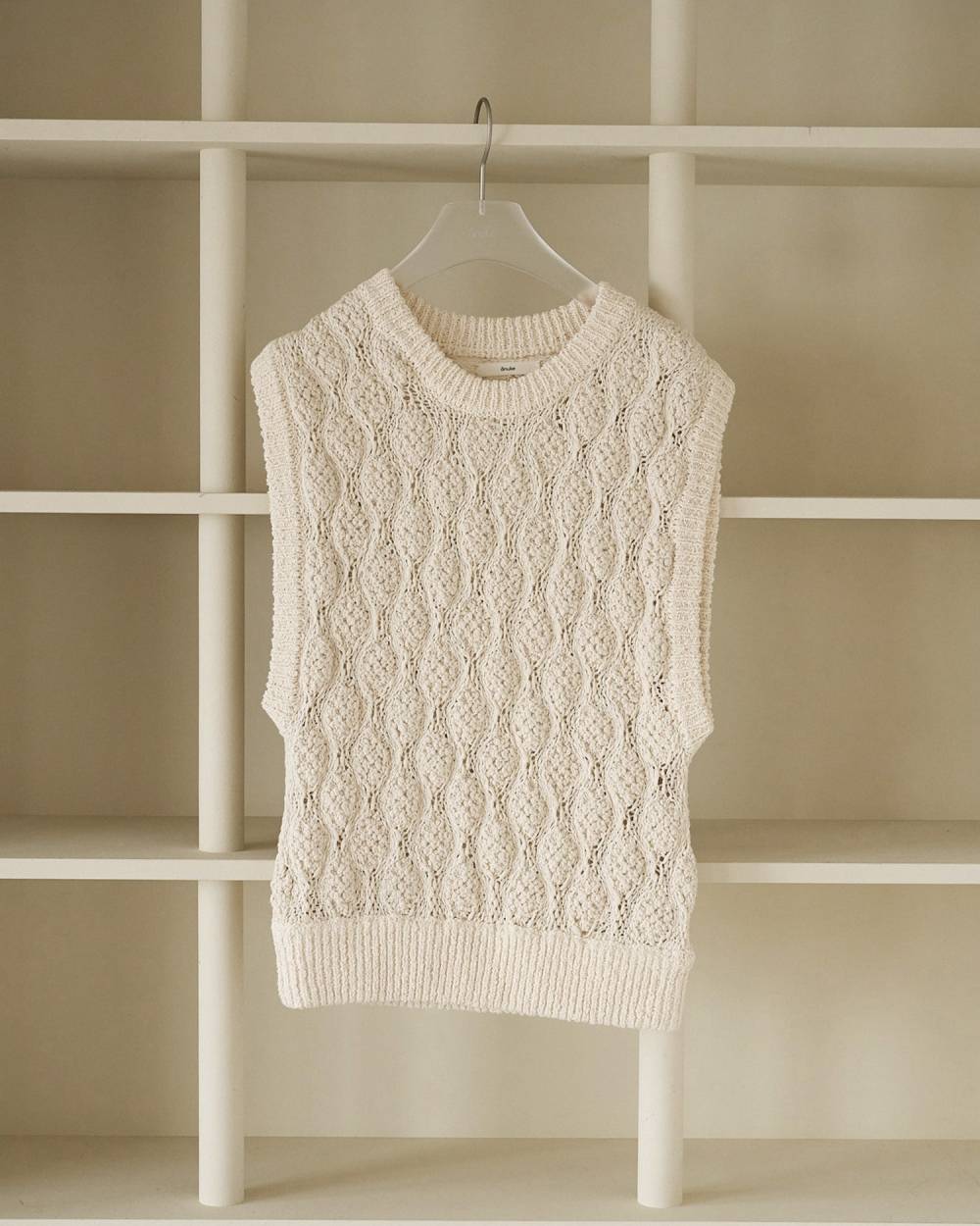 Slub Pattern Vest Slub Pattern Vest,スラブ パターン ベスト,62620526,トップス,ベスト,ニットベスト,ànuke,アンヌーク,lifes,ライフズ,26ss,26fall,26aw