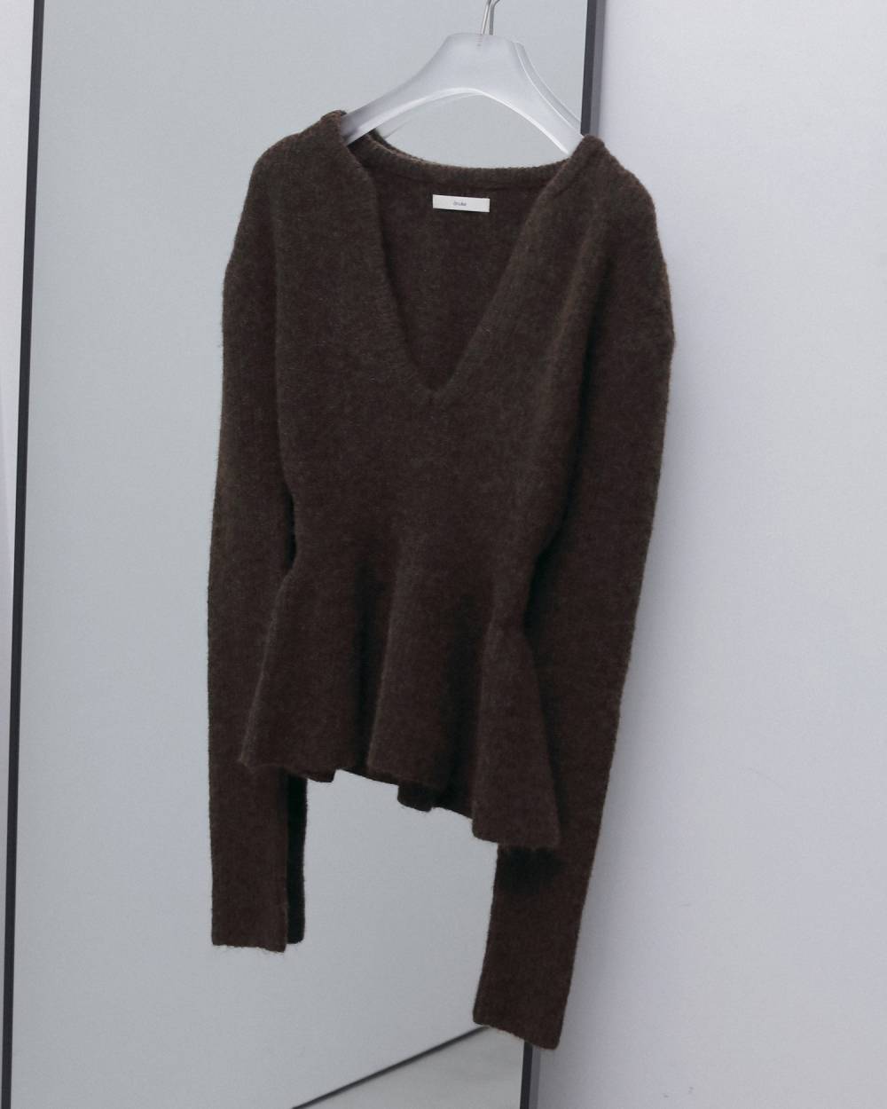 Keyneck Peplum Knit Keyneck Peplum Knit,キーネック ペプラム ニット,62620540,ニット,トップス,ニットトップス,ànuke,アンヌーク,lifes,ライフズ,26fall,26aw