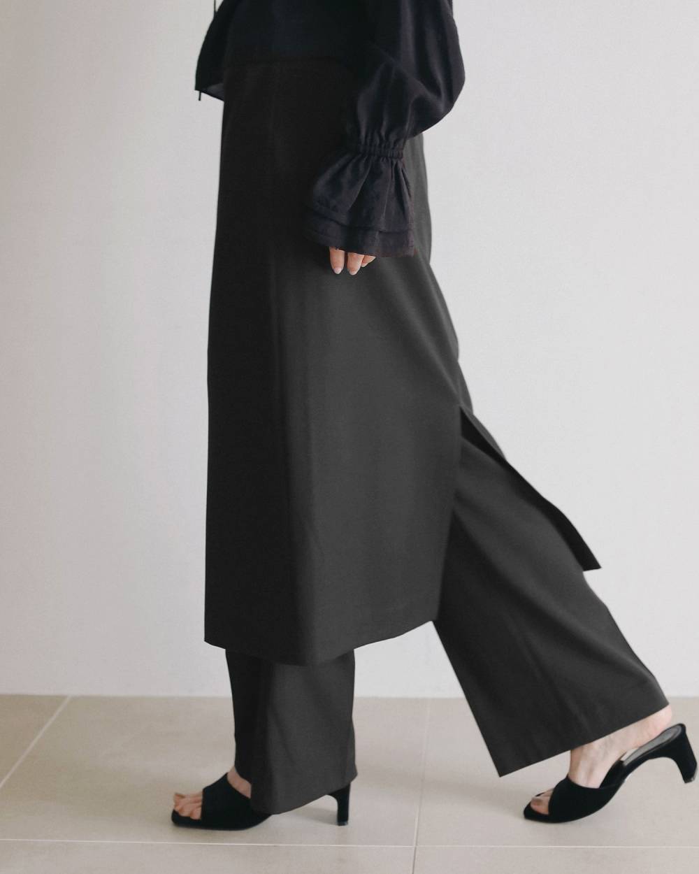 Wool Layered Pants Wool Layered Pants,ウール レイヤード パンツ,62620707,ボトム,パンツ,レイヤード,ànuke,アンヌーク,lifes,ライフズ,26ss,26fall,26aw