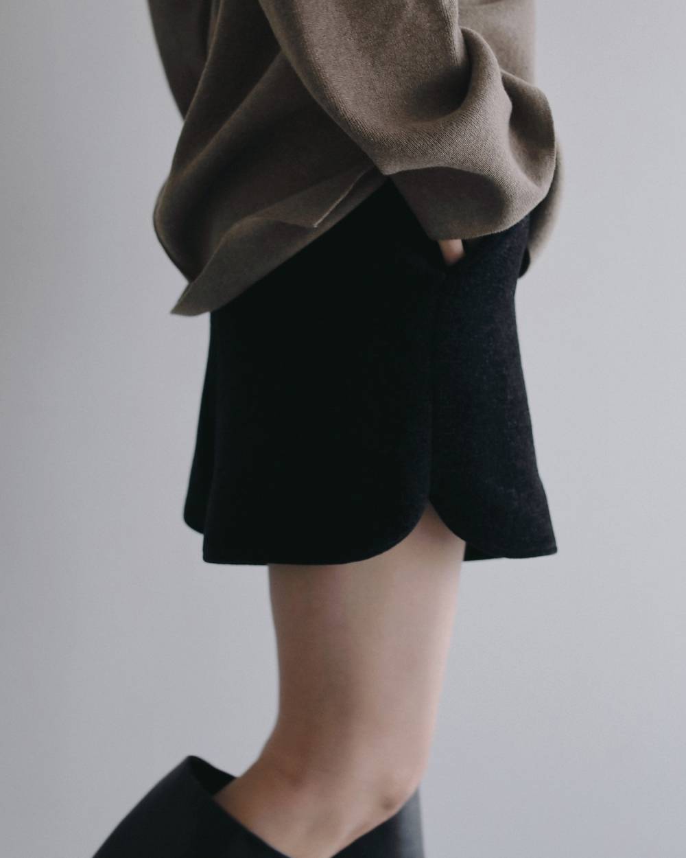 Velour Short Pants Velour Short Pants,ベロア ショート パンツ,62620710,パンツ,ボトム,ショーパン,ショートパンツ,ベロア,ànuke,アンヌーク,lifes,ライフズ,26ss,26fall,26aw