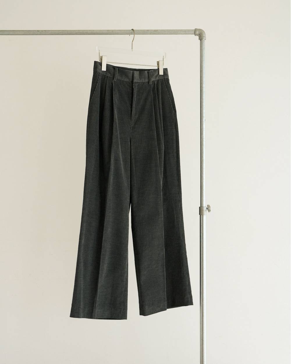 Corduroy Wide Pants Corduroy Wide Pants,コーデュロイ ワイド パンツ,62620714,ボトム,パンツ,コーデュロイ,ワイドパンツ,ànuke,アンヌーク,lifes,ライフズ,26ss,26fall,26aw