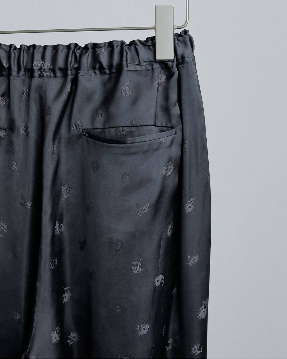 Flower Jacquard Roughpants Flower Jacquard Roughpants,フラワー ジャカード ラフパンツ,62620717,ボトム,花柄,パンツ,ワイドパンツ,ànuke,アンヌーク,lifes,ライフズ,26ss,26fall,26aw