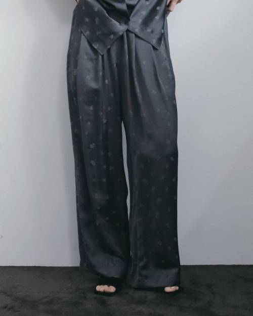 ànuke online store（アンヌーク） / Flower Jacquard