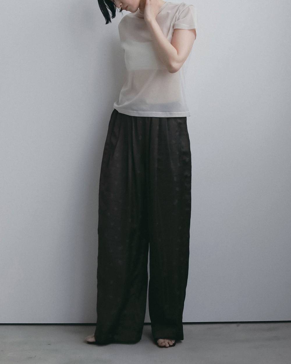 Flower Jacquard Roughpants Flower Jacquard Roughpants,フラワー ジャカード ラフパンツ,62620717,ボトム,花柄,パンツ,ワイドパンツ,ànuke,アンヌーク,lifes,ライフズ,26ss,26fall,26aw