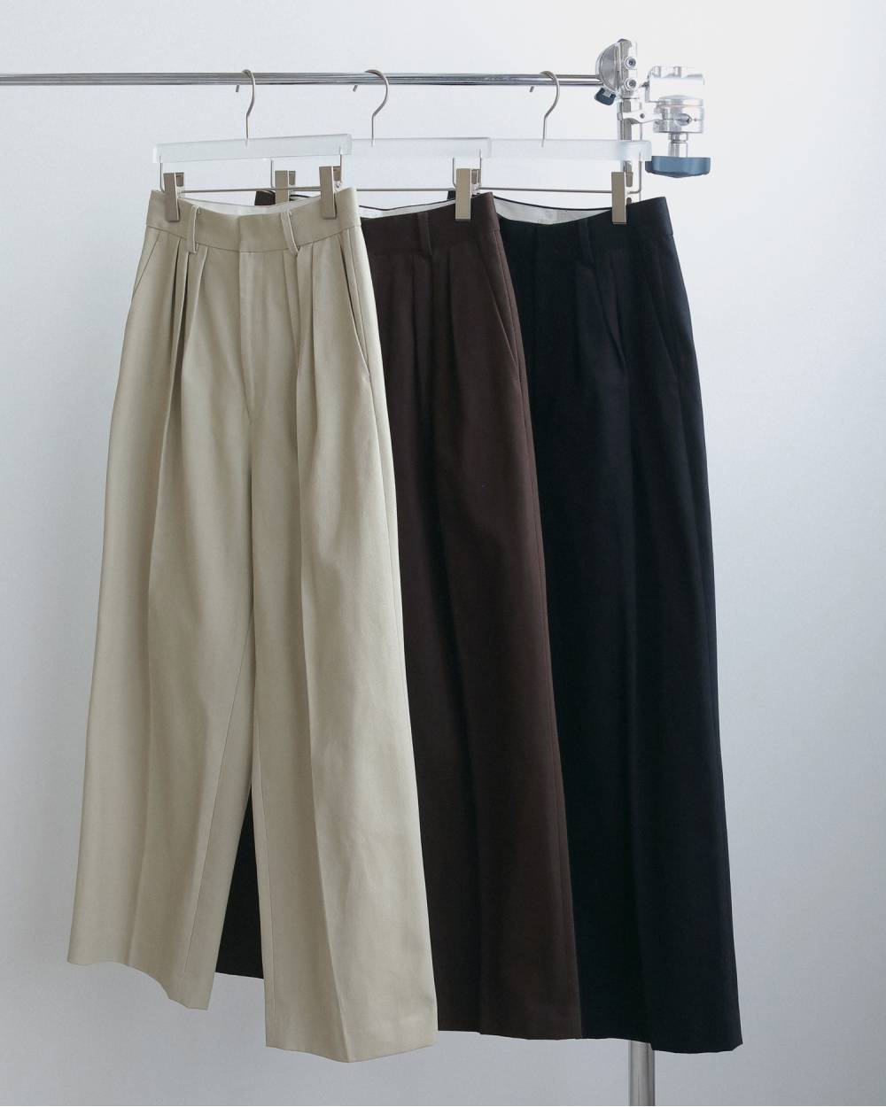 Peachtwill Tuck Pants Peachtwill Tuck Pants,ピーチツイル タック パンツ,62620719,ボトム,パンツ,タックパンツ,ワイドパンツ,ànuke,アンヌーク,lifes,ライフズ,26fall,26aw